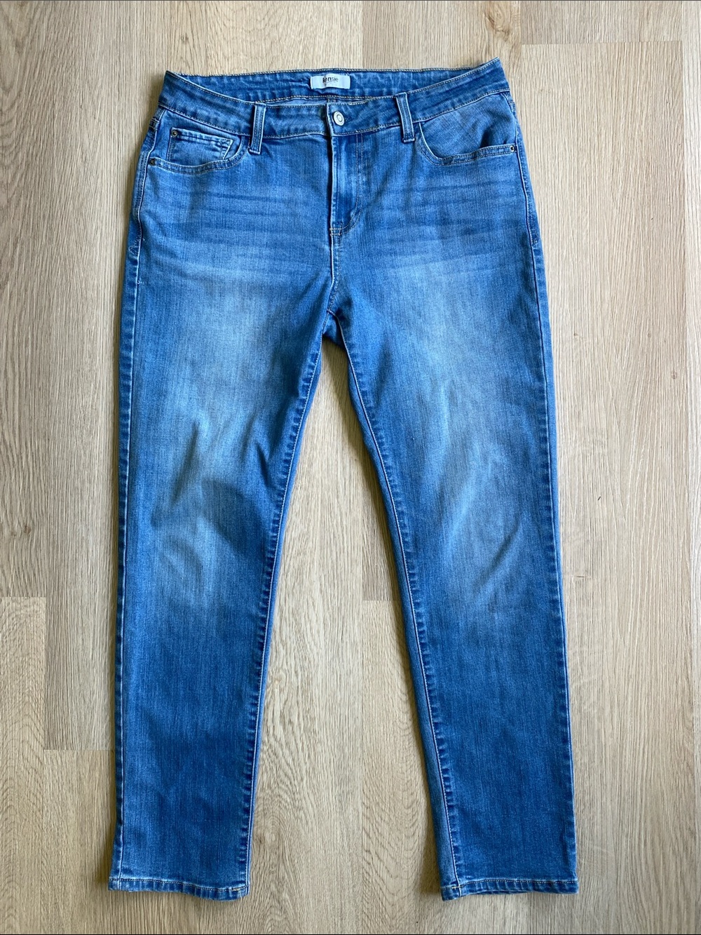 Kensie Jeans Women’s Size 10 Straight Leg Mid Rise Stretch Blue Denim